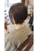 リープリング(Liebling)&nbsp;派手すぎないけど目を引く、オリーブカラーの魅力