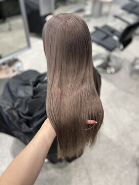 ペレ 梅田(PELE) 黒髪/ボブルフ/ネビージュ/小顔/ワンレン/梅田/髪質改善/前髪