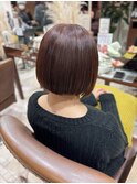 ボルドーブラウン、ショートボブ【千葉】
