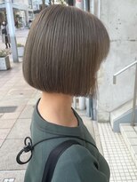 エイトヘアー(8 HAIR)&nbsp;シルバーグレー×ミニボブ