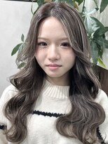 ベルヘアーデザイン 堺東(Belle hair Design)&nbsp;外国人風ハイライトレイヤーカットオリーブグレージュ堺東
