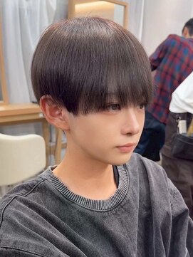 ナチュラル 渋谷(NATURAL) フェザーパーマ/スパイキーショート/サーフカール[メンズ/渋谷]