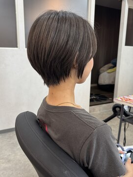 ナジック(749) コンパクト大人ショート