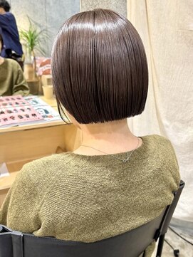 コモン(common) 切りっぱなしボブ
