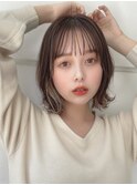 黒髪クラゲヘアーオリーブグレー小顔ココアベージュレイヤーボブ