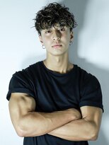 リップス 原宿(LIPPS)&nbsp;ツーブロック 刈り上げ 波巻きパーマ スパイラル スペインカール