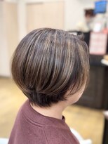シュヴー 築地(CHEVEUX)&nbsp;明るい白髪染め/白髪ぼかし/丸みショート/40代/50代/60代/