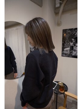 ニード(need) 透明感グレージュカラー【大阪/梅田/中津】