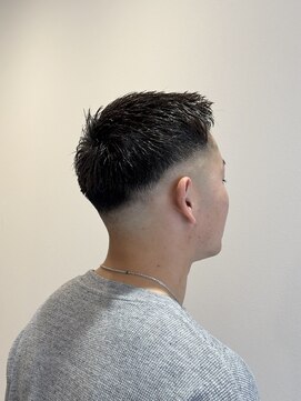 レンジヘアー(lange hair) フェードカット【鈴鹿/メンズカット/フェード/眉毛】