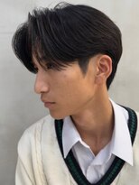 ニコトウキョウ 新宿(nico TOKYO)&nbsp;センターパートウルフショートネープ襟足あり