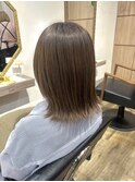 外はねボブ×オリーブグレージュ
