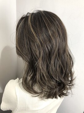 フォーク(FOLK) KASUMI 大人可愛い×外国人風ベージュハイライト【FOLK 恵比寿】