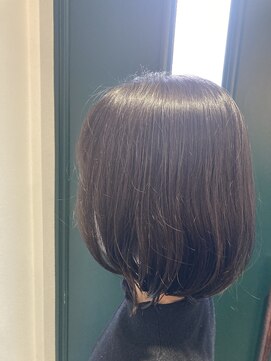 キー(KEY) ショートボブ