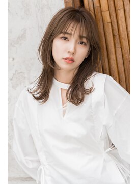 トッカ ヘアアンドトリートメント 難波店 ナチュラルくびれヘア