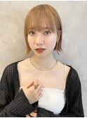 学割U24 大人切りっぱなしボブベージュカラー 外ハネM0708