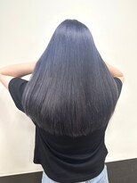 シーズンズ季の香 千歳烏山店(Seasons) 韓国ヘアー　ブルーブラック　ストレートヘアー