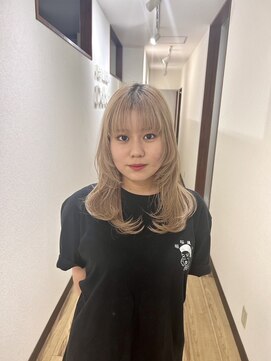 デビュー 沖縄泡瀬店(Debut) デザインカラー/レイヤーカット/ウェットヘア/オリーブベージュ