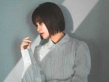 アレクサンドル オブ カラーズ トヤマ(ALEXANDRE OF COLORS TOYAMA)の写真/バッサリ切るならショートボブ♪がおすすめ★絶妙なカット技術であなたに似合うスタイルを生み出します！
