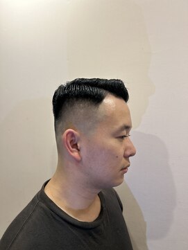 ヒロギンザバーバーショップ 新宿店(HIRO GINZA BARBER SHOP) 7:3