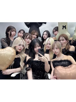 【女性Stylistのみ♪】同性だからこそ細かいニュアンスが伝わる◎自然に馴染むエクステで理想のスタイルに