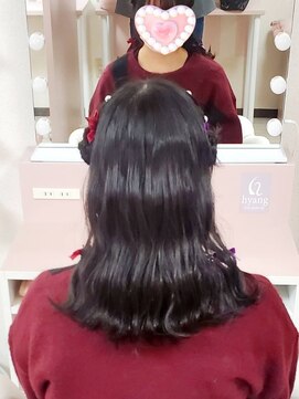 ヒャン(hyang) 髪の毛お花ハーフアップ