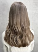 イメチェンヘアスタイルホワイトブロンド外ハネボブ美髪のススメ