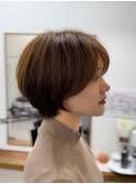 小顔見せミニボブ切りっぱなしボブくびれボブ前髪あり外はね丸み