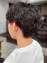 ビバラヘアー(VIVA LA HAIR)&nbsp;ツーブロック ニュアンスパーマ 波巻きパーマ 刈り上げ 20代