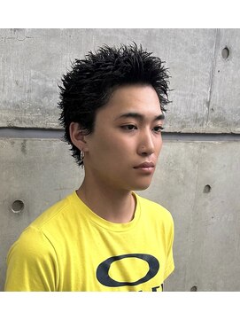 オーシャントーキョー ホワイト 原宿(OCEAN TOKYO WHITE) ベリーショートツーブロックビジネスショートパーマカルマパーマ