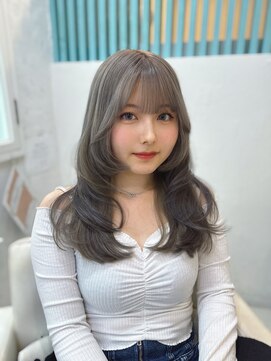 ノアズアーク 心斎橋(Noah's Ark) レイヤースタイル×グレーベージュエンドカラー♪