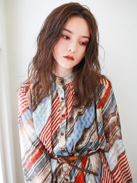 ラフィス ヘアー バンビ 近鉄奈良店(La fith hair bambi) 【La fith】 辛口フェミニンセミロングスタイル