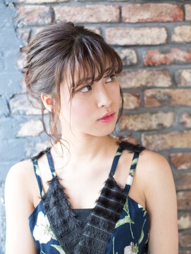 美容室 リズヘアー 稲毛店(Riz hair) 色っぽツイストアップ【稲毛】