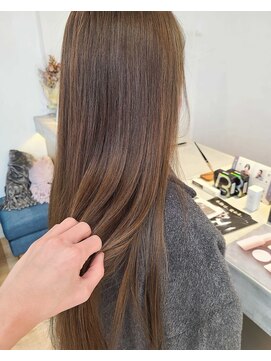 リタ(RITA) 髪質改善ストレート