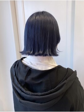 へアメイクワンプラス 四日市(HAIR MAKE ONEplus) ネイビーブルー/透明感カラー/韓国ヘア/10代20代学生U25
