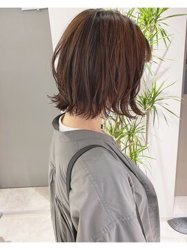 フレームプラス 御堂筋難波店(FRAME +) くびれ外はねボブ♪