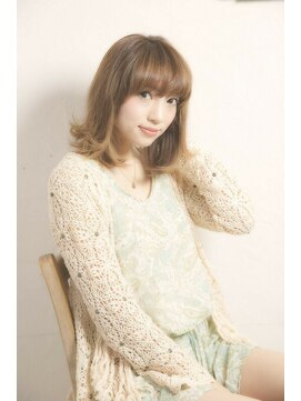 アリエス Aries 上赤江店 【Aries上赤江/富山市】★大人かわいい♪外ハネロブ♪