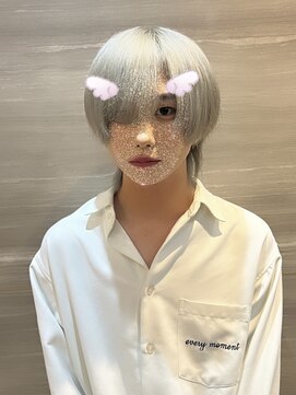 ラビス クローバー(Lovis clover) あゆむがつくるホワイトカラー