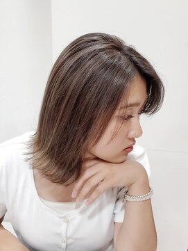 ブリュット(brut) 《ハイライト&グレージュカラー》