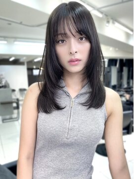 ヴェイン 渋谷(vain) ★くびレイヤー黒髪エモージュ小顔レイヤーロンググレーベージュ