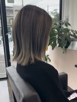 ミーツ 牧港店(mits) ★ボブ×バレイヤージュ★