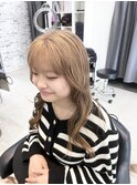 ミルクティーベージュ