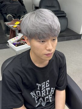 ペレ 渋谷(PELE) MEN’S HAIR/ブルーブラック/フェザーパーマ/渋谷