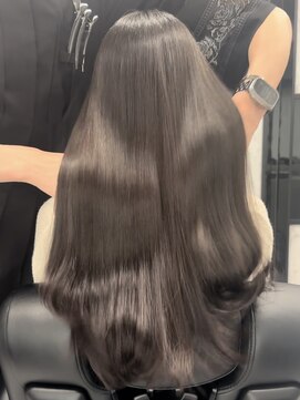 ピリオド 赤坂(Period.) ロングヘアー ストレート 艶髪 縮毛矯正 髪質改善  赤坂見附