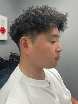 エルマーク 松山(L-MARK) スパイキーショート/アップバング/ツーブロック/メンズ/眉毛