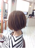 ショートボブ