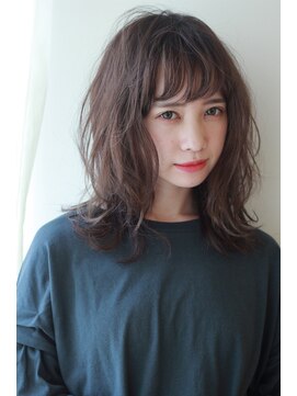 ネオリーブウリ 二子玉川店(Neolive uri) 〈〈二子玉川/Uri〉〉　揺らぎ×20代セミロング