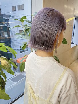 サン(son) 切りっぱなしボブxラベンダーカラー