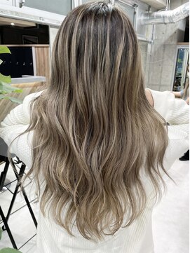 ルーフアクト(LUFE act) グレージュバレイヤージュ