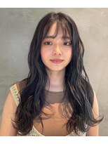 コレット(COLETTE)&nbsp;透明感　外国人風　グレージュ