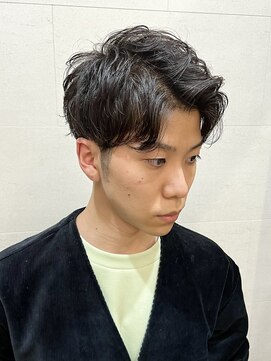 グレイスフル バーバープラチナム 六本木店(Graceful Barber platinum) 【グレイスフル六本木】ビジネスカジュアル刈り上げアップバング